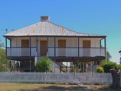 23 EAGLE STREET, Longreach