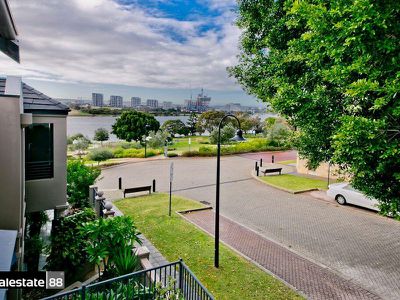 4 Macey Street, East Perth