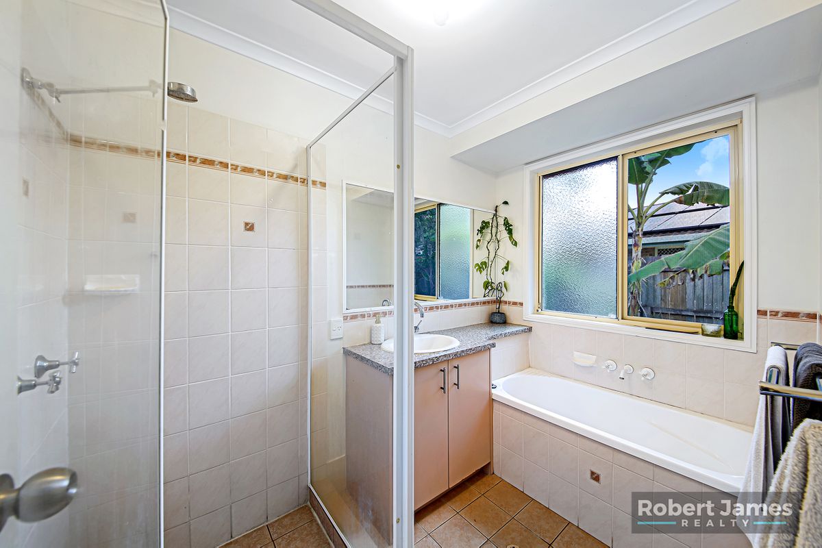21 Waratah Close, Tewantin