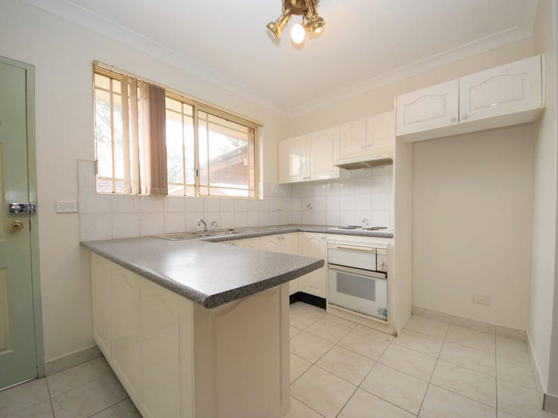 3 / 112 Dutton Street, Yagoona