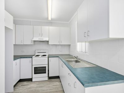 21 Gregory Avenue, Warilla