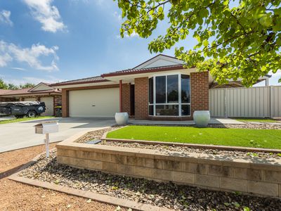 21 BEDOURIE STREET, Dunlop