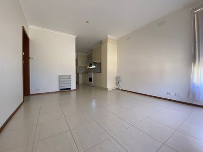 1 / 8 Parker Street , Werribee
