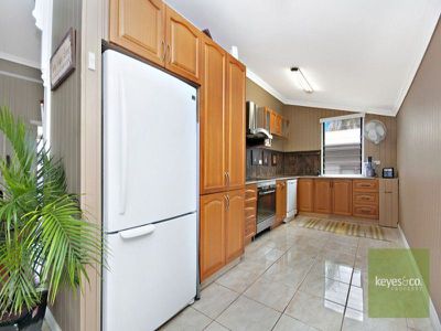 10 Fourteenth Avenue, Railway Estate