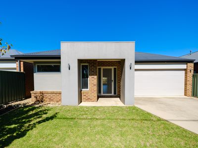 513 HOVELL STREET, Albury