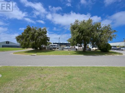 2 Dalloway Road, Port Kennedy