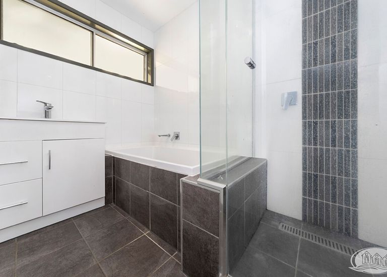 28 Tamora Crescent, Portland