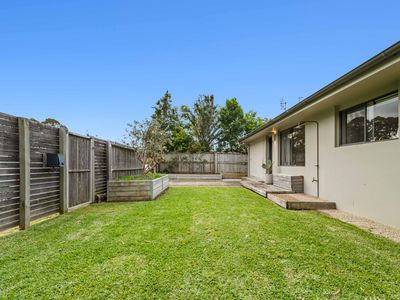 8 Gilba Avenue, Ocean Shores