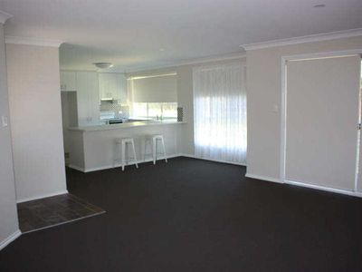 1 / 27 Parkway Drive, Tuncurry