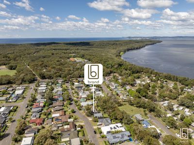 20 & 20a Banksia Street, Canton Beach