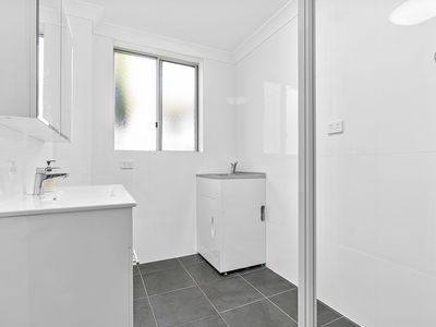 5 / 284 Cowper Street, Warrawong