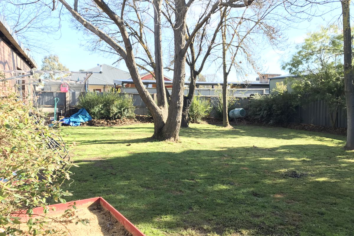 1 Finlason Street, Mansfield