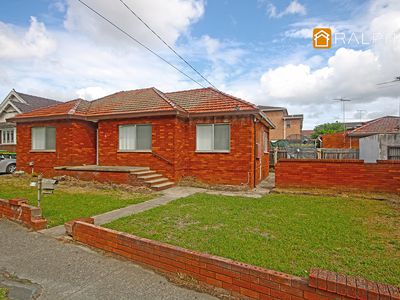 72 The Boulevarde, Lakemba