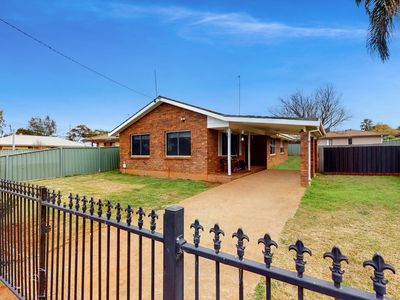 9 Wilkins Street, Dubbo