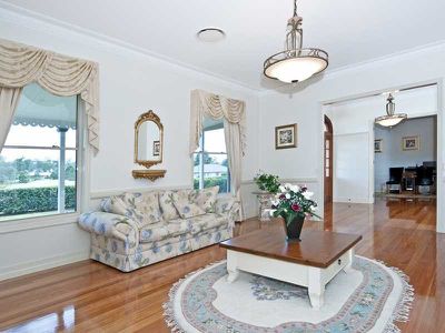 14 President Circuit, Karalee