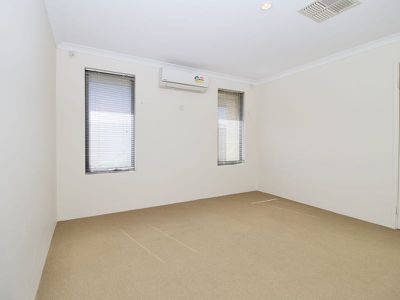 24 Almond Avenue , Shoalwater