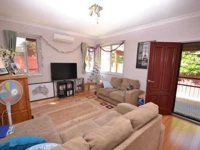 102 Lakeside Avenue, Mount Beauty