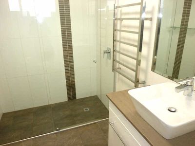   2-6  / 11 North Street, Forster
