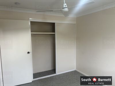 1 / 18 Savoy Court, Kingaroy