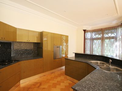 64 Mooramie Avenue, Kensington