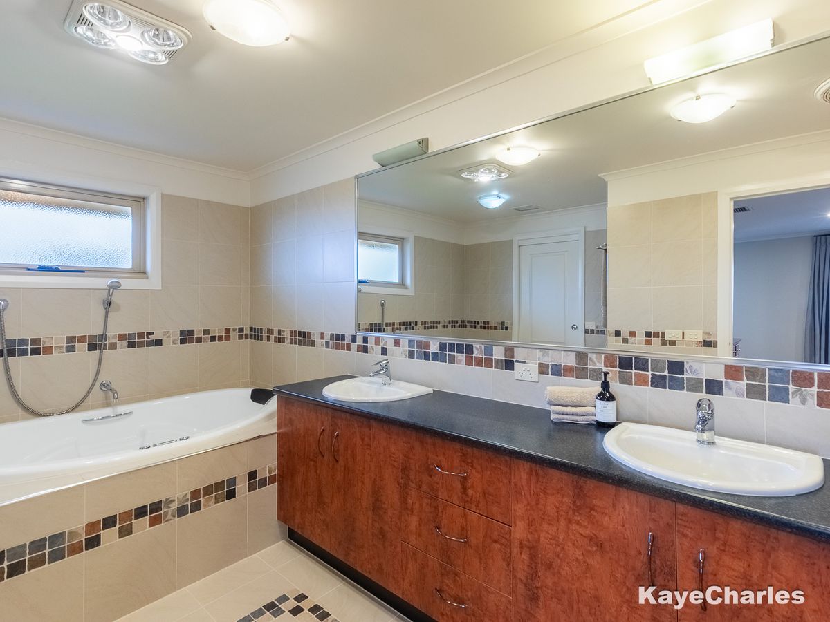 9 Royal Crescent, Beaconsfield