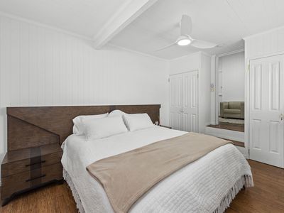 319 South Pine Road, Enoggera