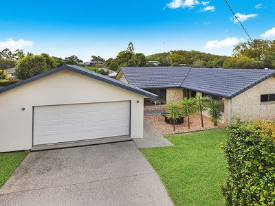 17 Ghost Gum Avenue, Kuluin