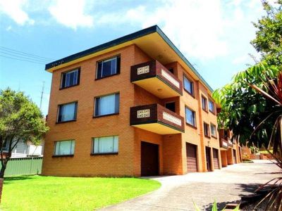 1 / 10 Myrtle Street, Coniston