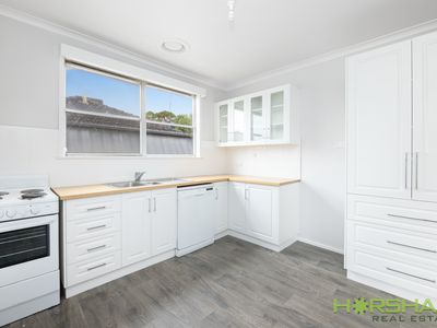 32 Hennessy Street, Horsham