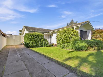 18 Buckley Street, Sale