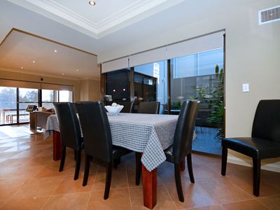 17 Vestia Walk, Stirling