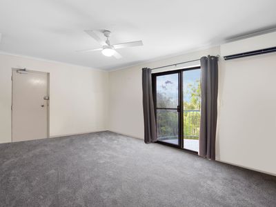 48 / 155 John Paul Drive, Springwood