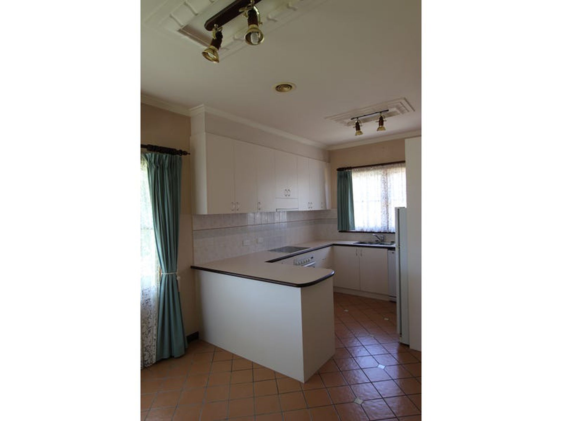 6 Pride Avenue, Hamlyn Heights