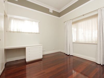 15 Ellesmere Road, Mount Lawley