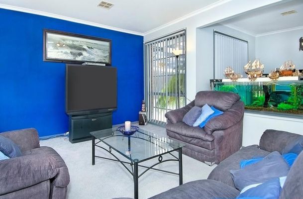 16 Manuka Place, Meadow Heights