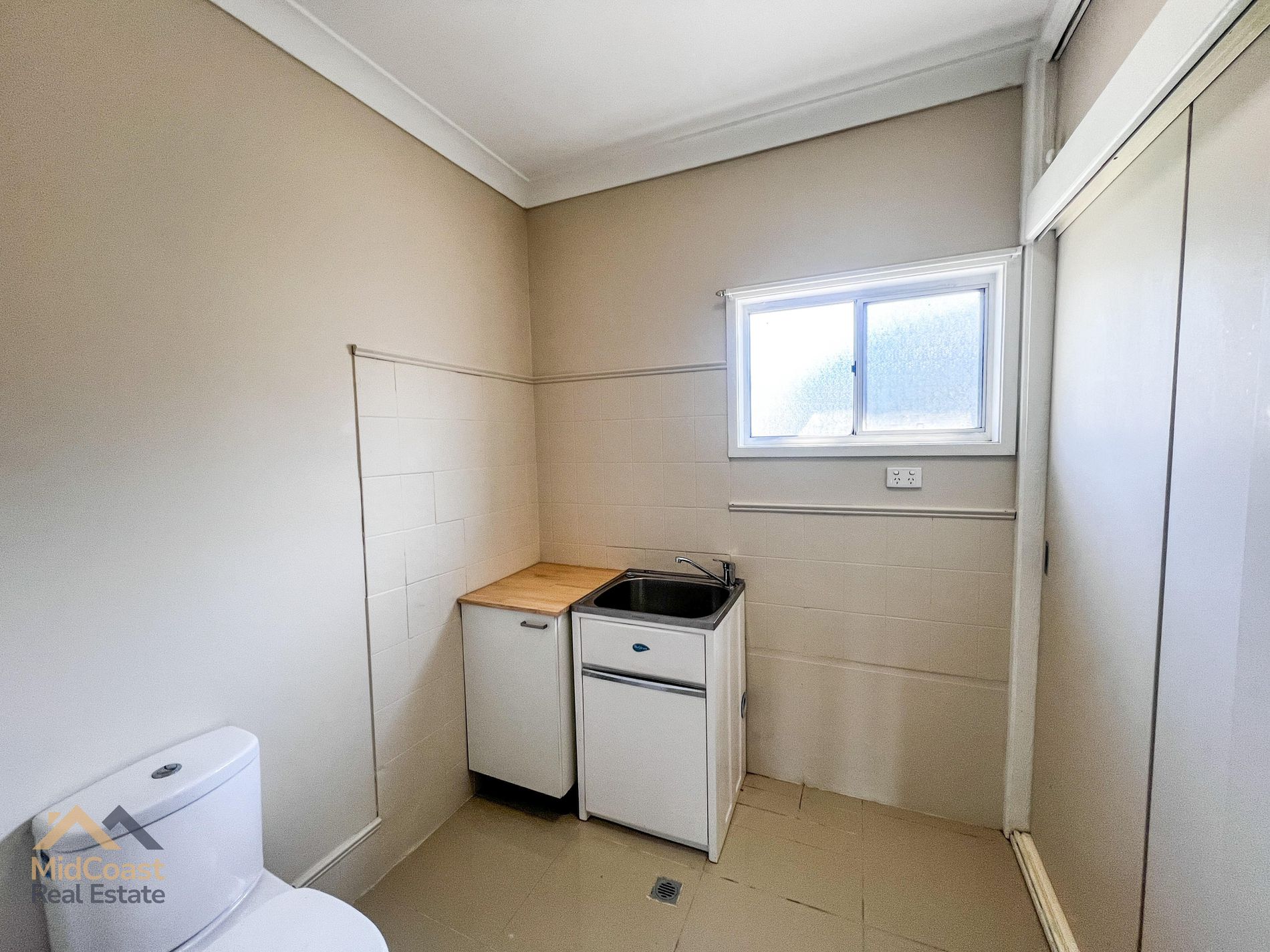 13 Douglas Avenue, Forster