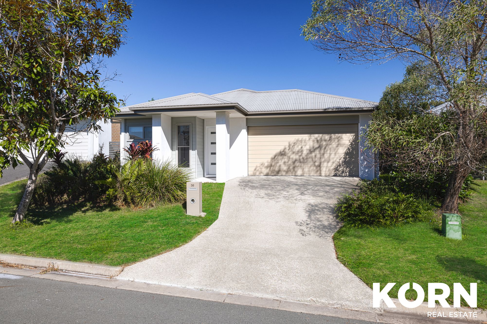 38 Spica Crescent, Coomera