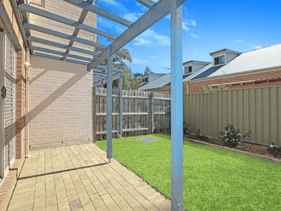 4 / 9 Hathern Street, Leichhardt