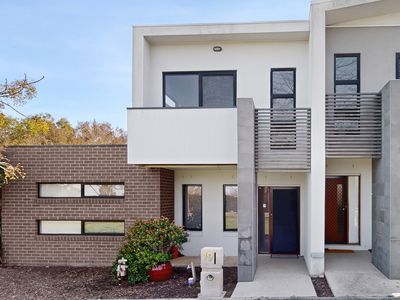19 Flemington Rise, Officer