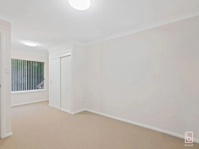 2 / 34 Showground Road, Gosford