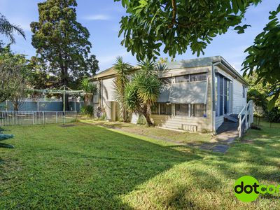 12 Yaralla Road, Toukley