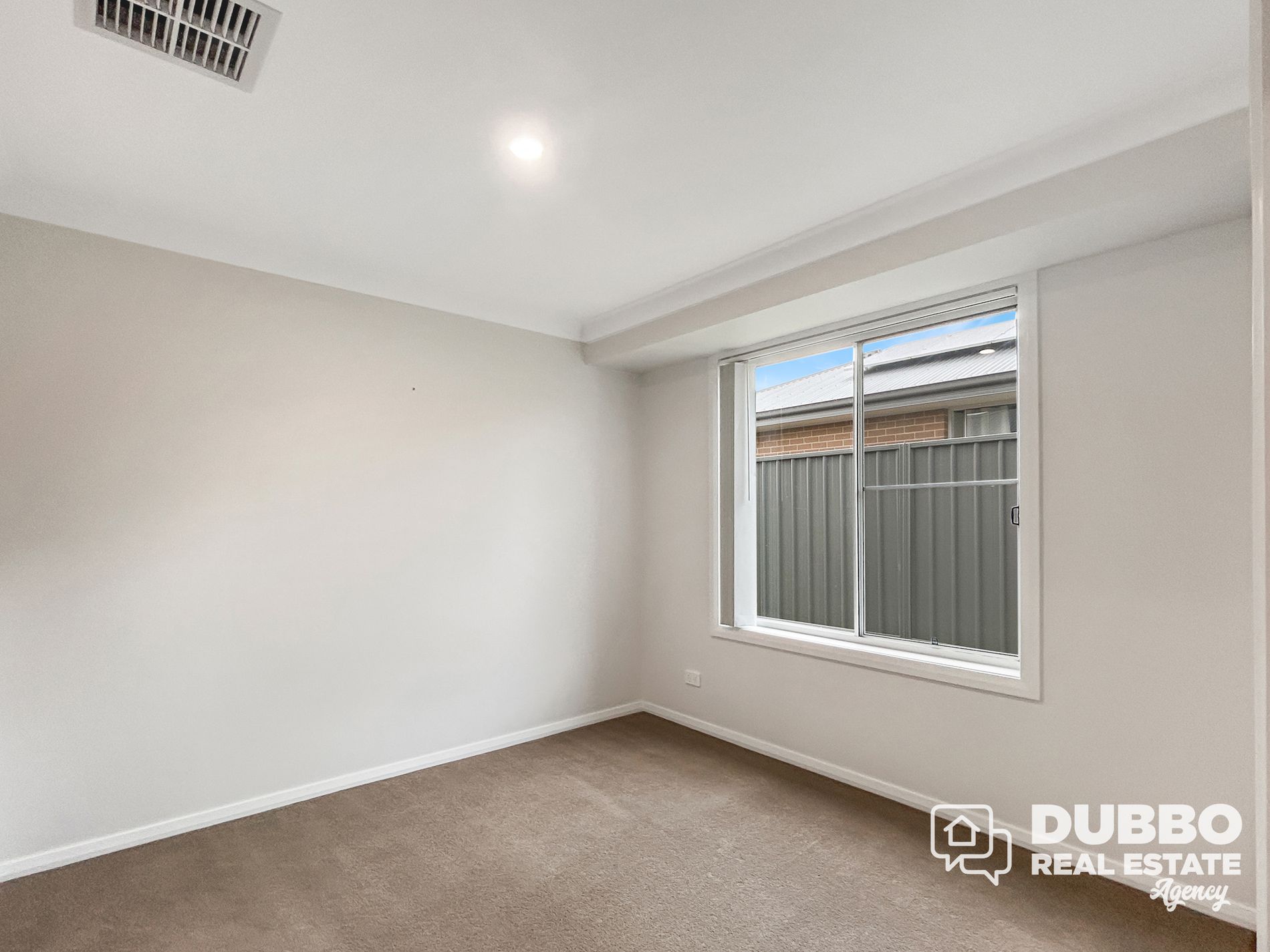 22A Boyd Avenue, Dubbo