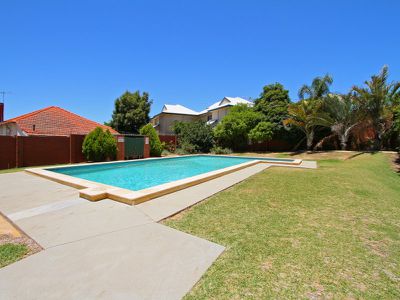 13 / 6 Hampton St , Burswood