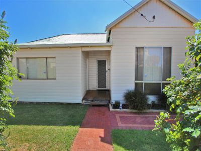 12 George Street, Kalgoorlie