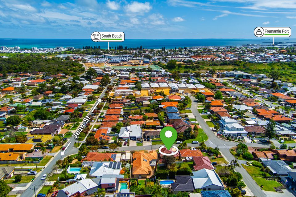 16B Dermer Road , Beaconsfield