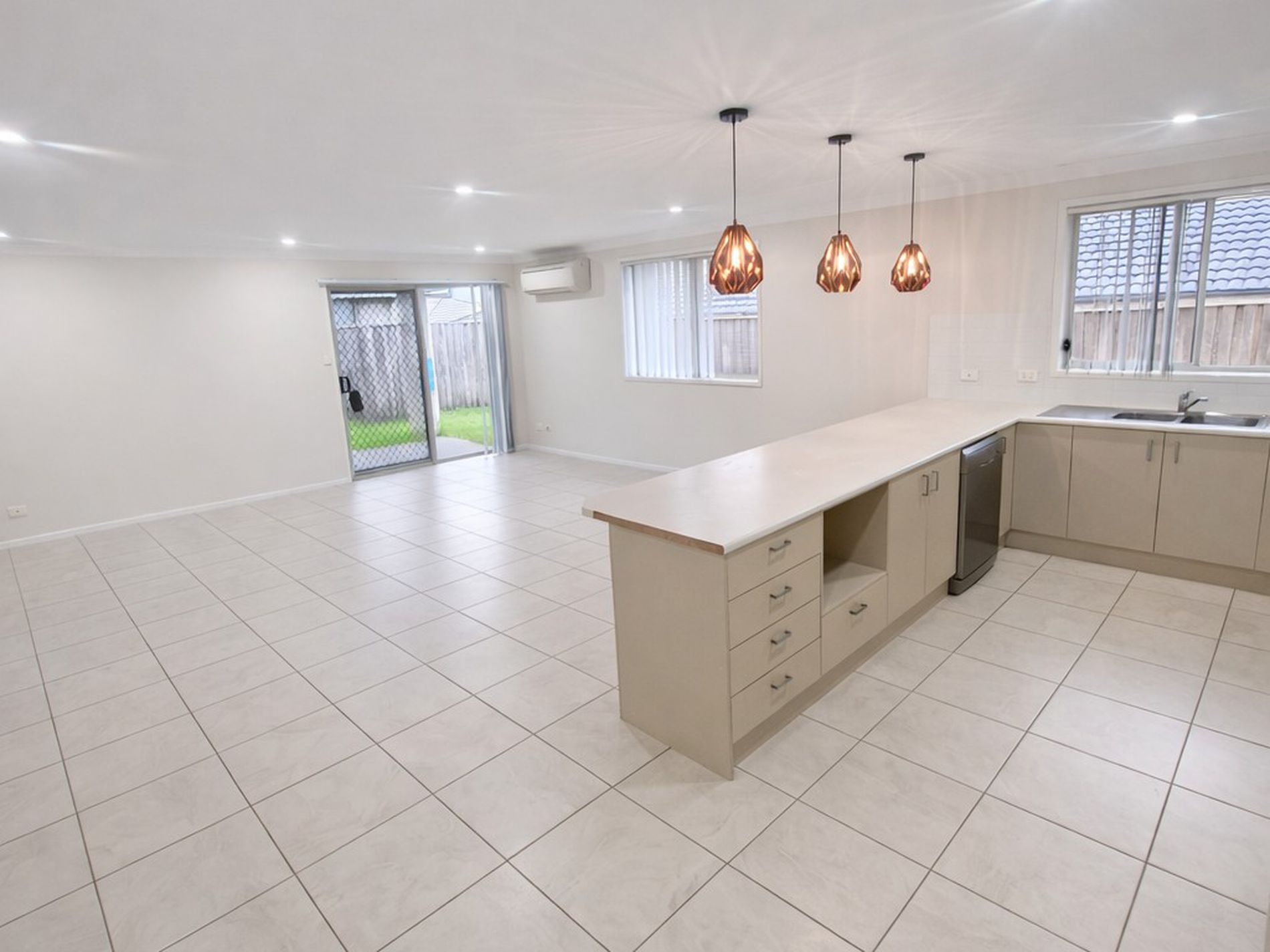 16 Auburn Street, Gillieston Heights