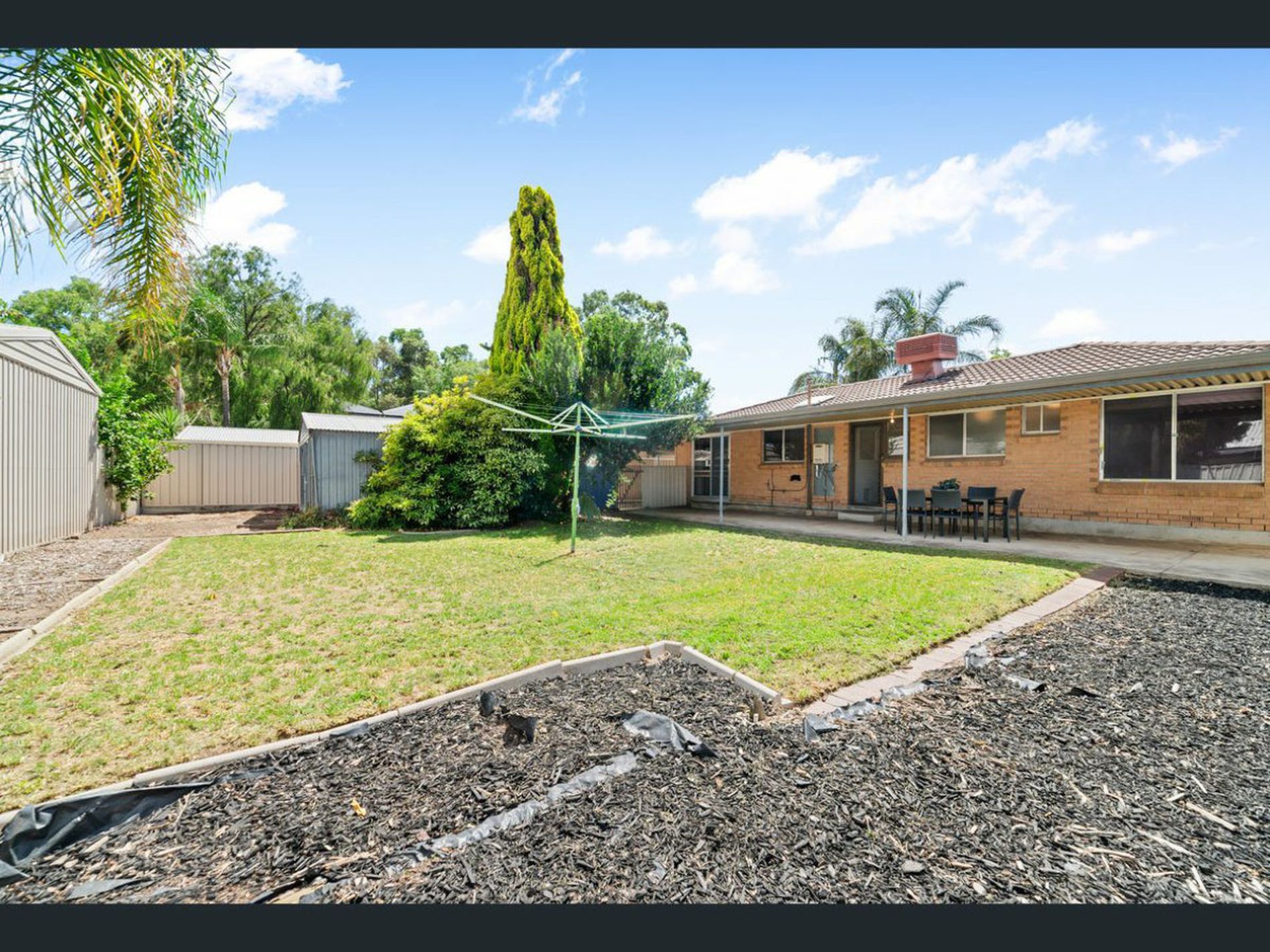 20 Brian Grove, Paradise