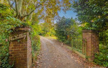 231 Belgrave-Gembrook Road, Menzies Creek