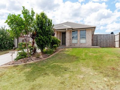 90 Westminster Crescent, Raceview