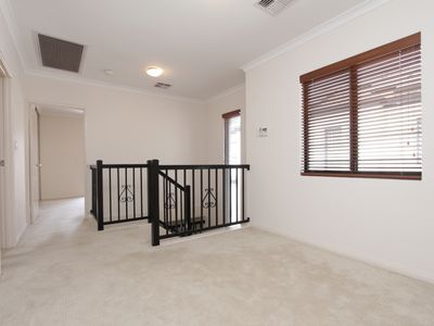 9D Daley Street, Yokine